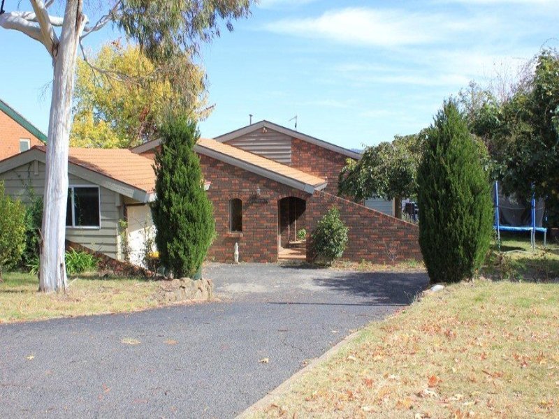 30 Alcheringa Road, Kelso, NSW 2795