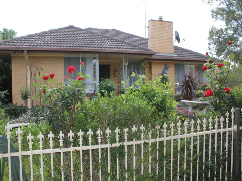 31 Barber Street, Pyramid Hill, VIC 3575