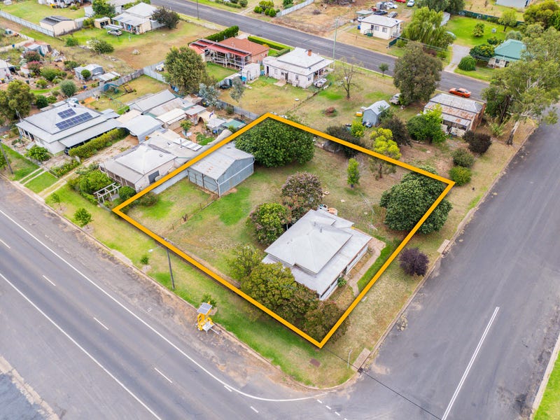 27 Kiewa Street, Manildra, NSW 2865 House for Sale
