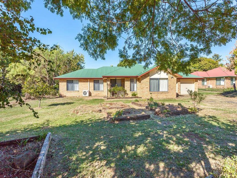 3 Shorelands Drive, Withcott, Qld 4352 Property Details