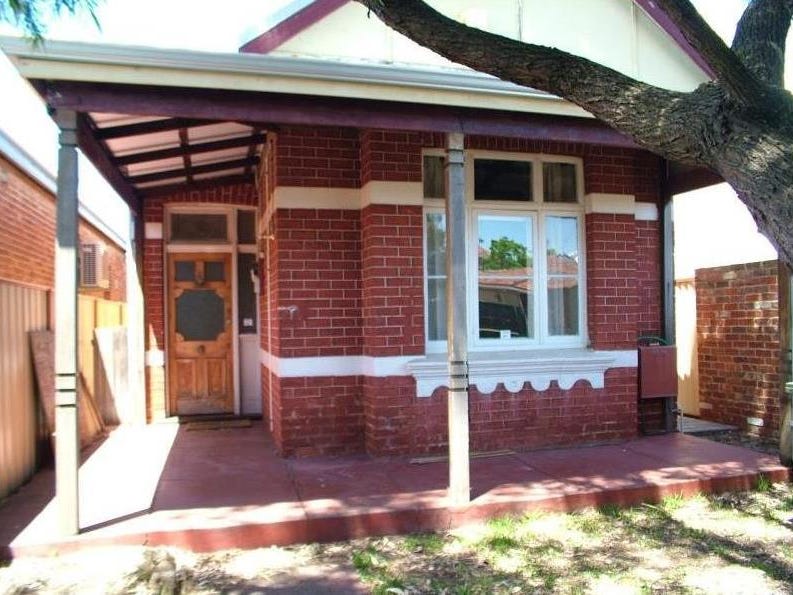 11 Raglan Road, Mount Lawley, WA 6050