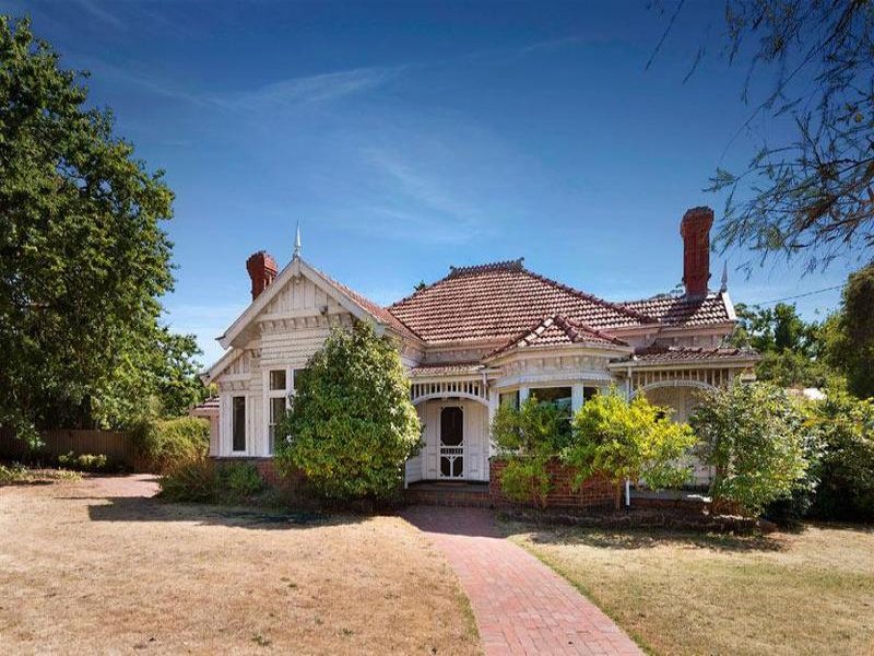 41 Canterbury Road, Canterbury, VIC 3126