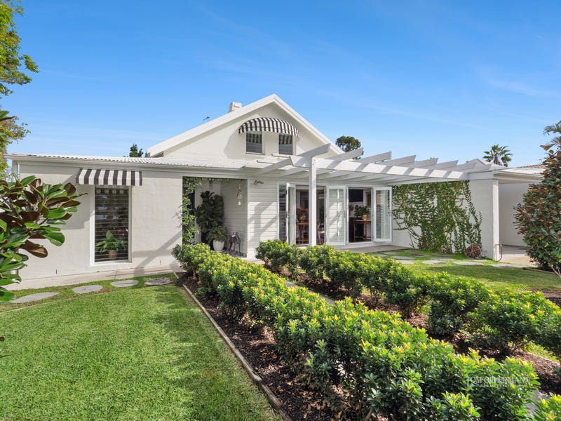 30 Wyuna Drive, Noosaville, Qld 4566 House for Sale