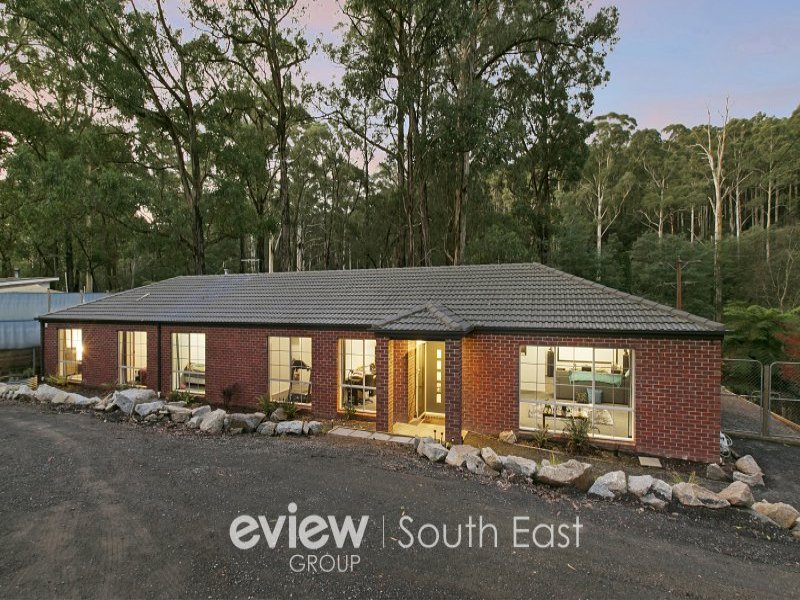 1 Street, Cockatoo, Vic 3781 Property Details