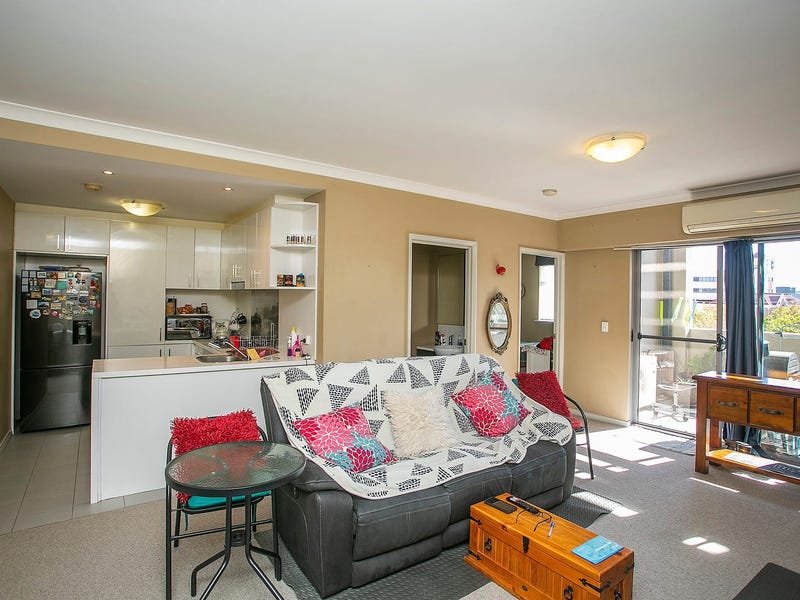 37/42 The Crescent, Midland, WA 6056 House for Rent