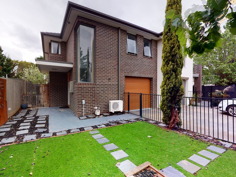 16 Grevillea Circuit, Maidstone, VIC 3012