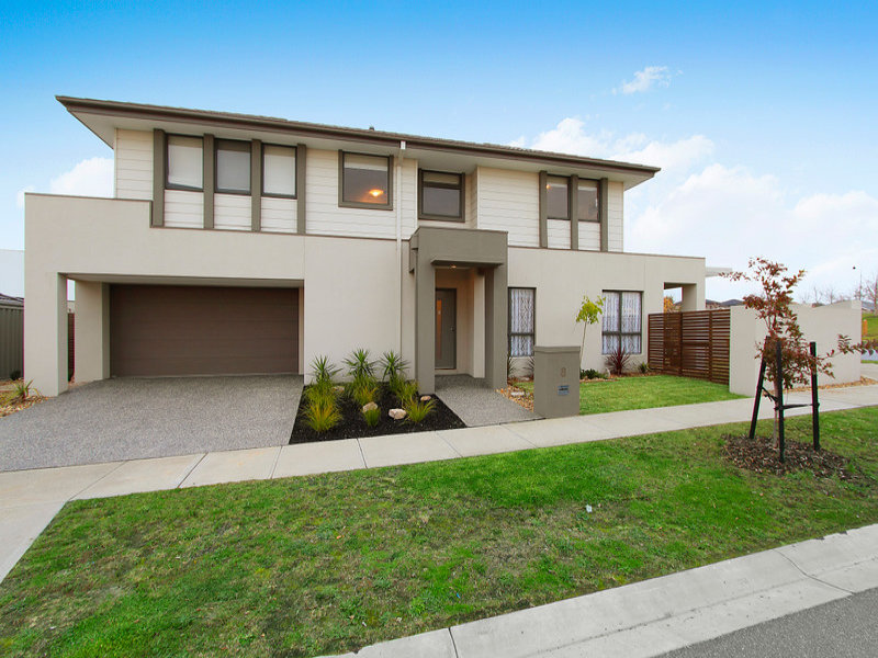 8 Meridian Circuit, Berwick, Vic 3806 Property Details