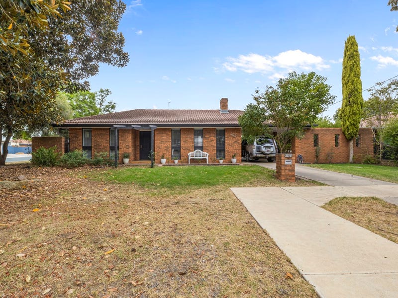 307 Victoria Street, Deniliquin, NSW 2710 House for Sale