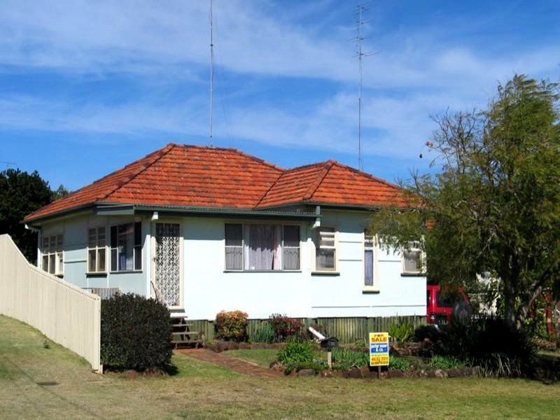 14 Grey Street, South Toowoomba, QLD 4350