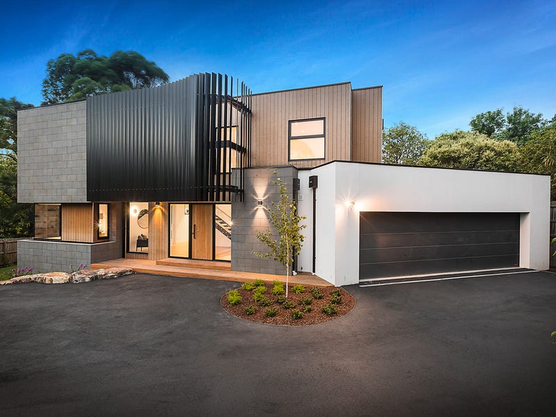 24 Van Ness Avenue, Glen Iris, VIC 3146