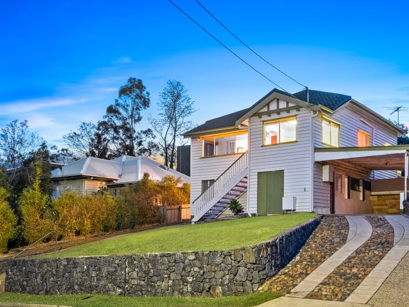 70 Gracemere Street, Newmarket, Qld 4051 Property Details