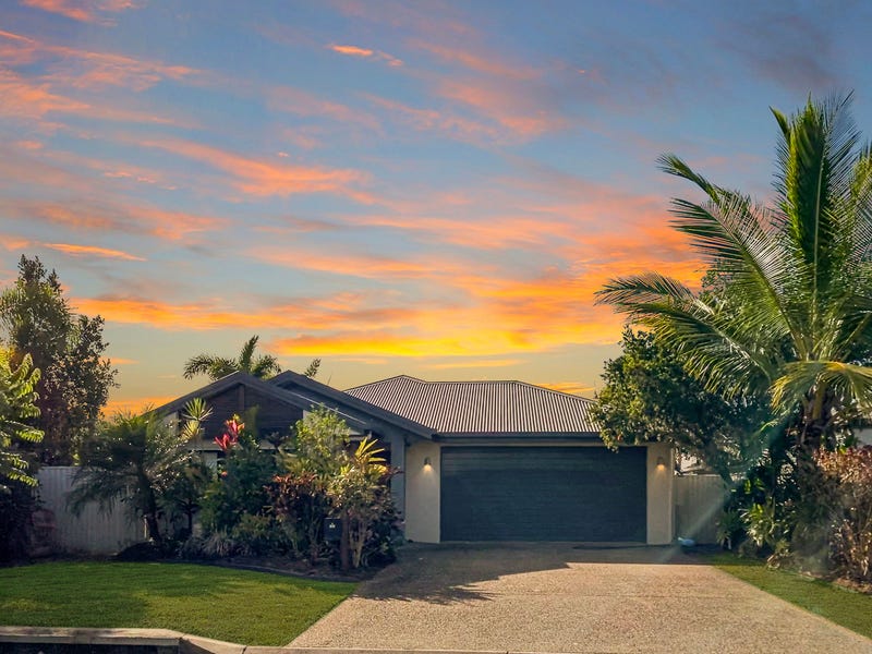 9 Seaways Street, Trinity Beach, QLD 4879