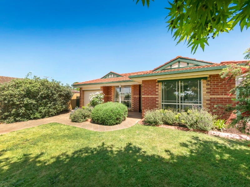 128 Maxwell Street, Mornington, Vic 3931 Property Details