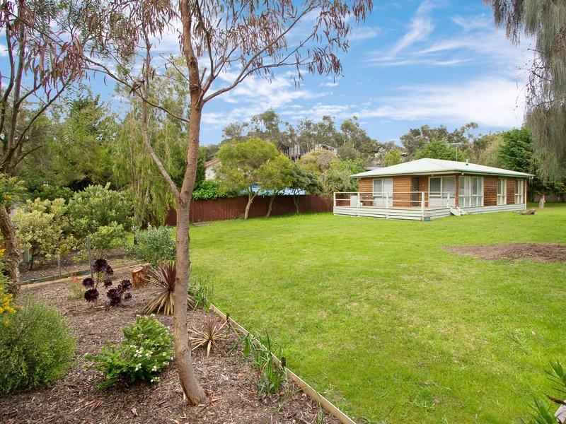 16 Francis Street, Rye, VIC 3941