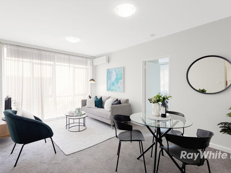 Real Estate & Property for Sale in St Kilda, VIC 3182 (+1 location) Pg