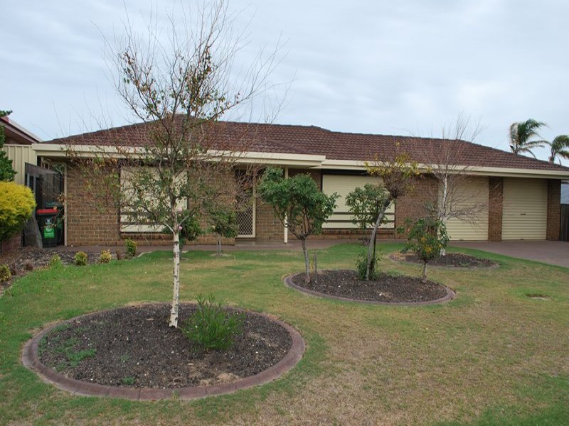 10 Drive, Moana, SA 5169