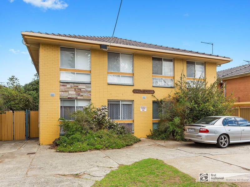 2/194 Queen Street, Altona, VIC 3018