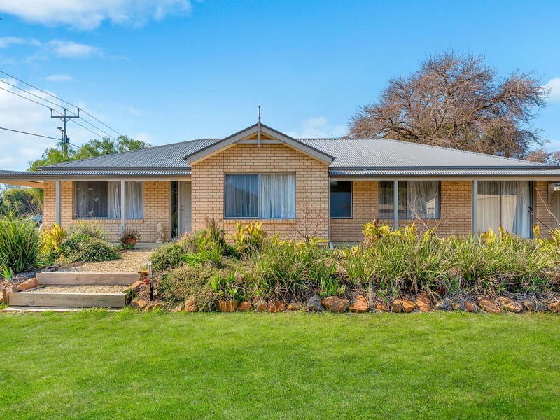 25 Aldinga Road, Willunga, SA 5172 House for Sale