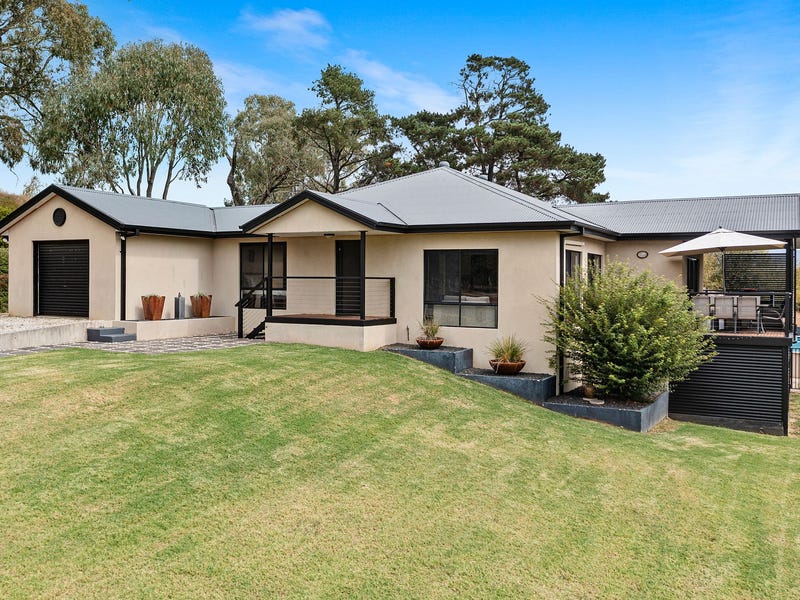 3034 Parish Lane, Corryong, Vic 3707 Property Details