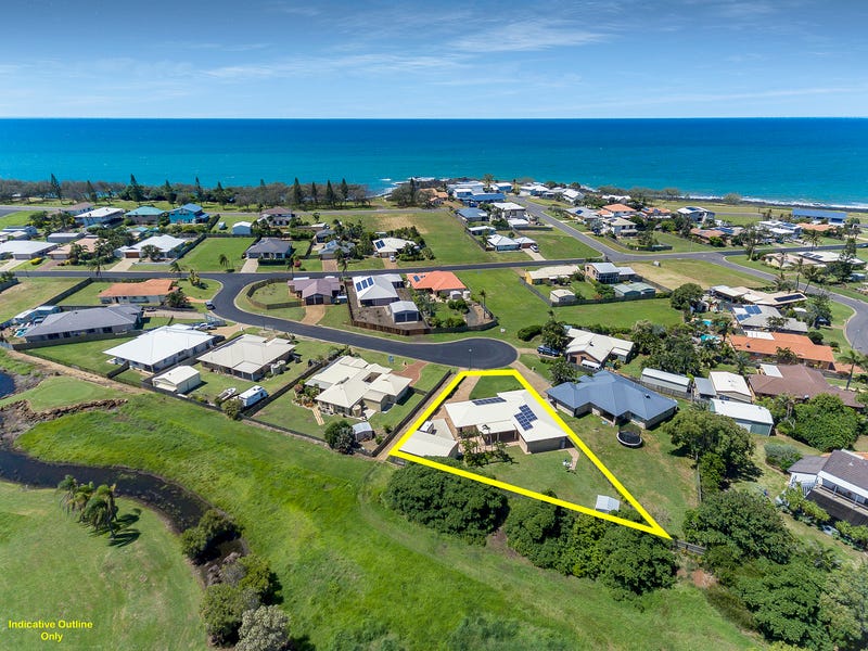 7 Blake Close, Coral Cove, QLD 4670