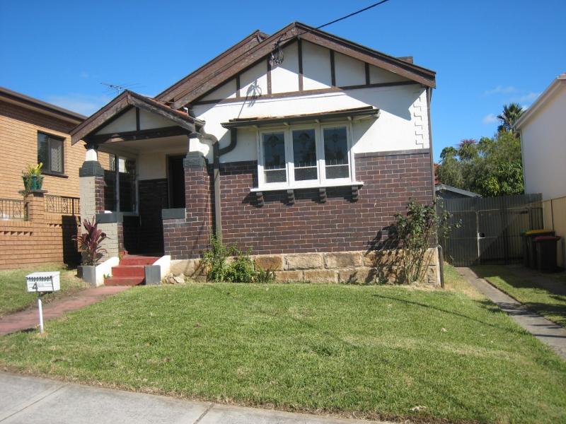 4 Mooney Avenue, Earlwood, NSW 2206