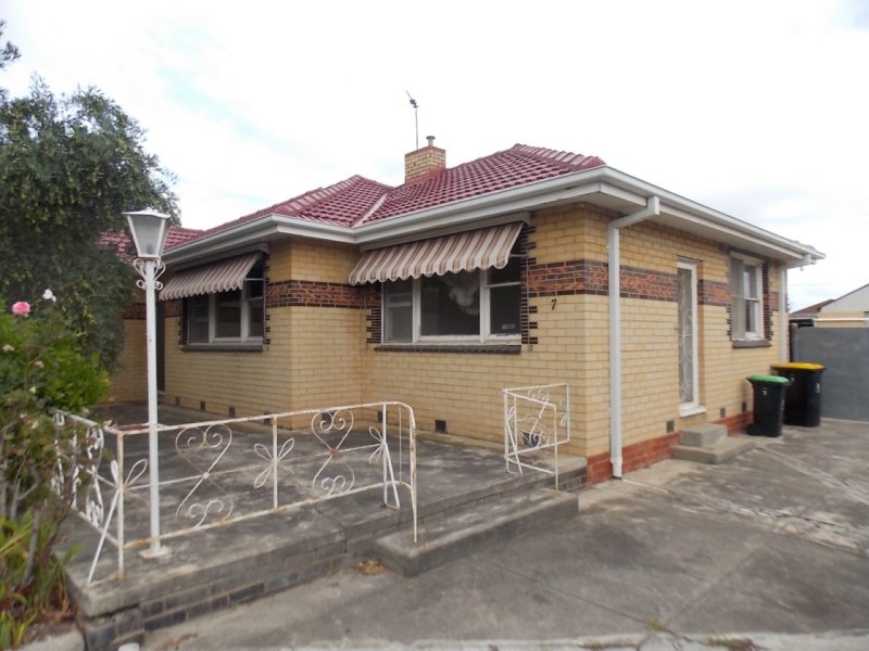 7 Wordsworth Avenue, Clayton South, VIC 3169