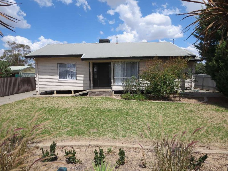5 Princes Street, Culcairn, NSW 2660 Property Details