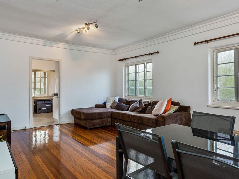 1/14 Blackheath Road, Oxley, QLD 4075