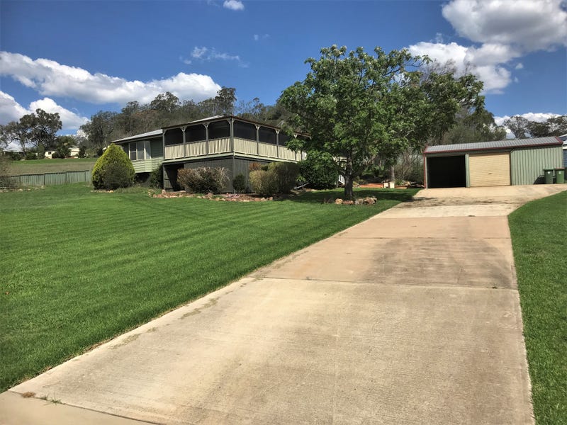 10 Bunya Pine Drive, Hodgson Vale, QLD 4352