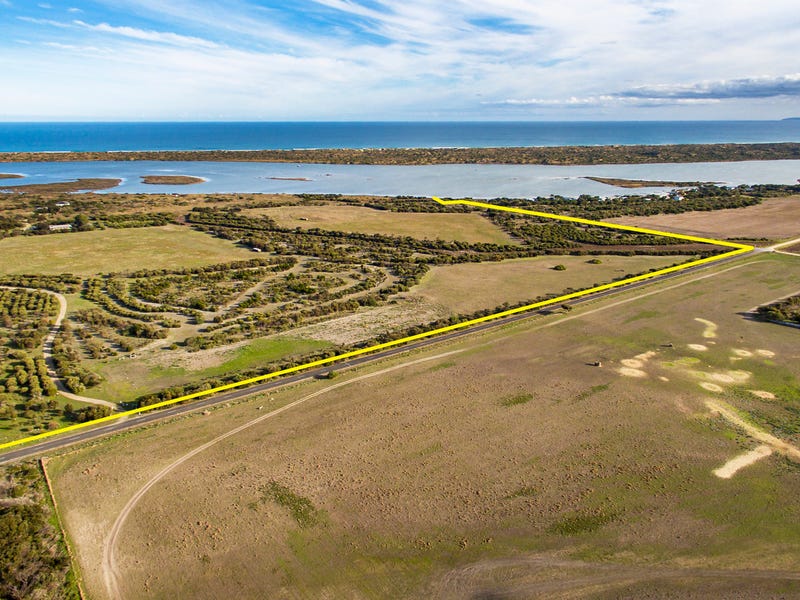 135 Bongalong Road, Hindmarsh Island, SA 5214