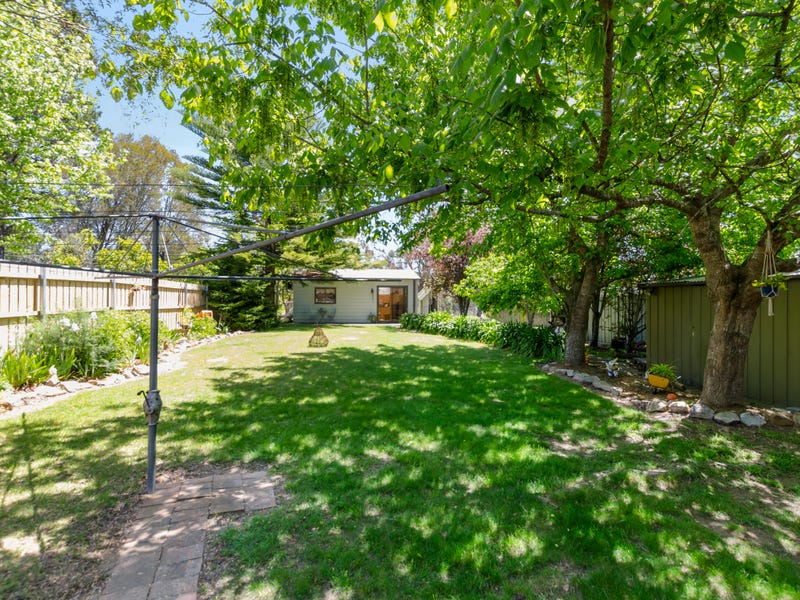 6 Colo Road, Colo Vale, NSW 2575