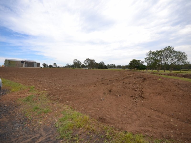 60 Dairy Road, The Oaks, NSW 2570