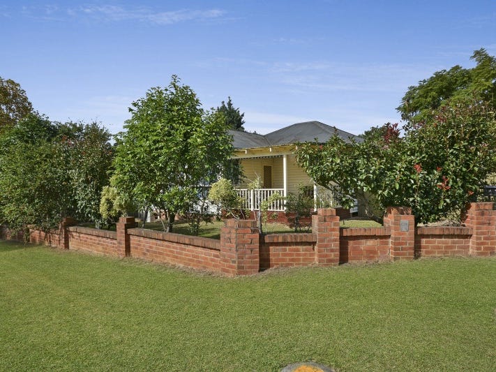 114 Shoalhaven Street, Nowra, NSW 2541 Property Details