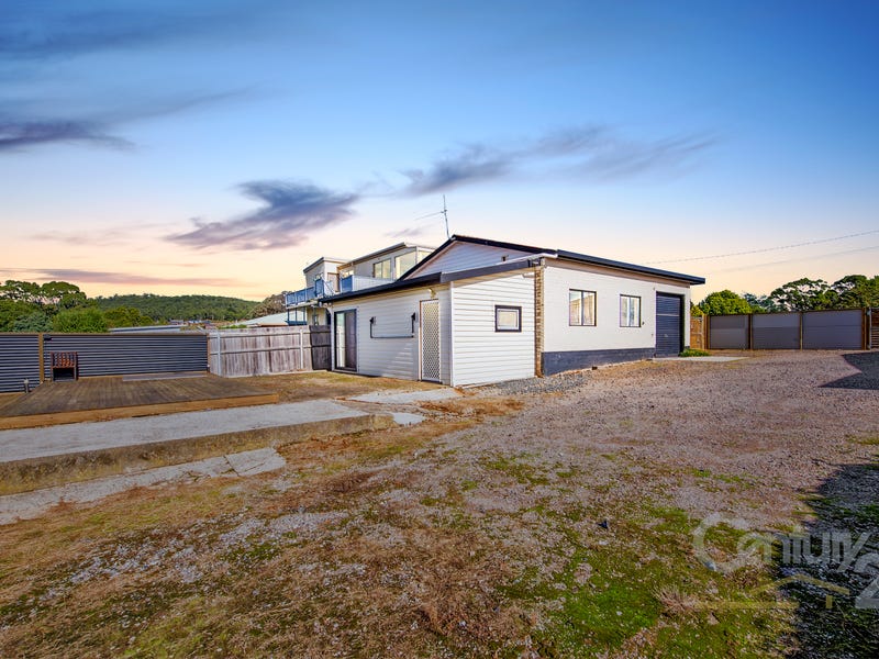 85 Hillcrest Road, Devonport, TAS 7310