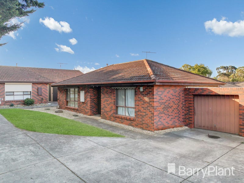 2/11 Reserve Road West, Melton, Vic 3337 Property Details