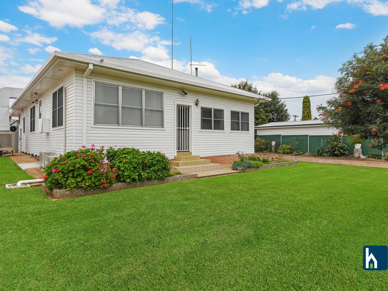 213215 Bloomfield Street, Gunnedah, NSW 2380