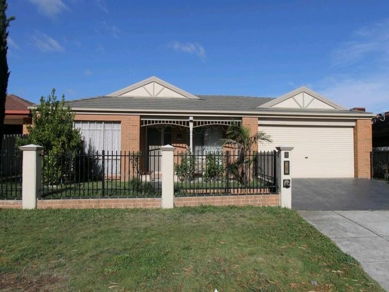 4 Dutton Close, Lynbrook, Vic 3975 Property Details