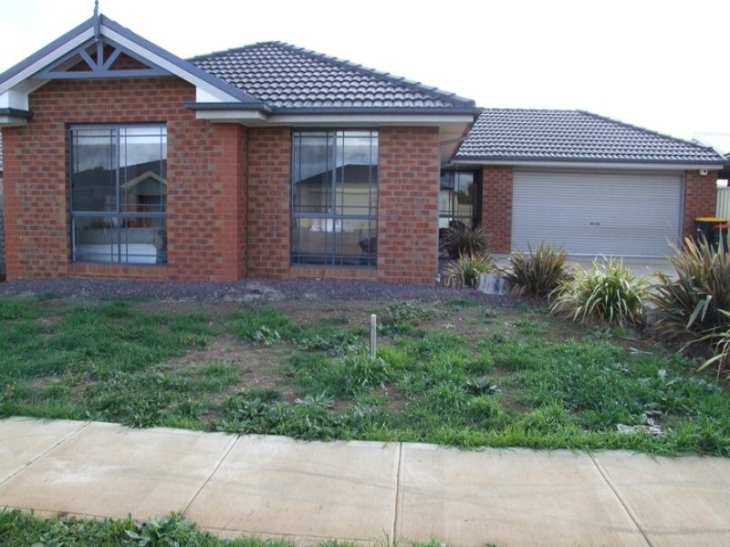 3 Geraldine Court, Melton, Vic 3337 Property Details