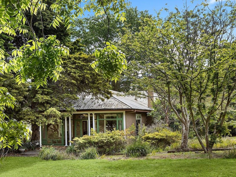 18 Kings Road, Moss Vale, NSW 2577