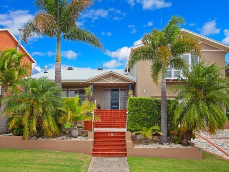 45 Royal Oak Drive, Alfords Point, NSW 2234