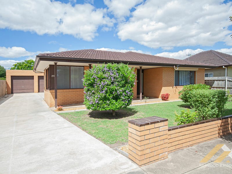 155 Wallace St, Bairnsdale, Vic 3875 House for Sale