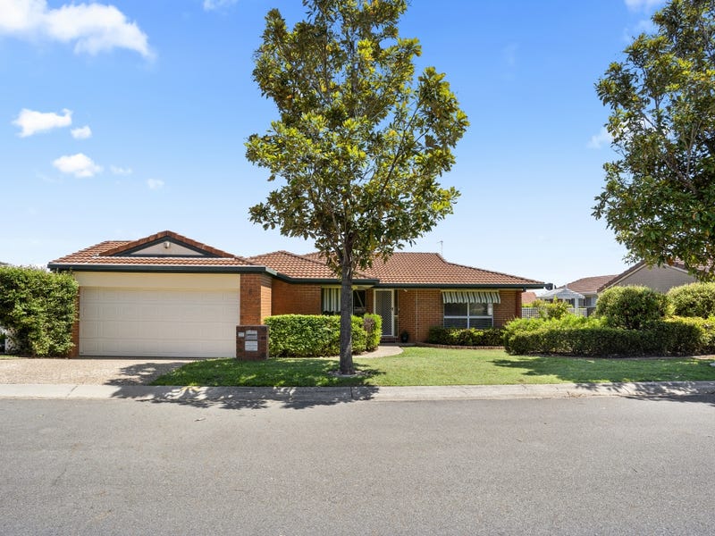 8 Birkdale Street, Robina, Qld 4226 Property Details