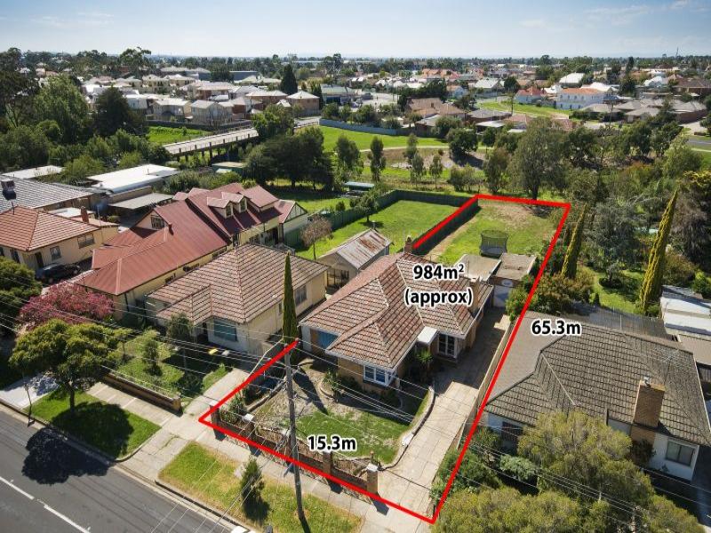 8 Mernda Street, Sunshine, Vic 3020 Property Details