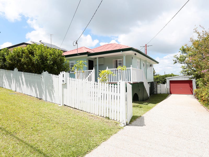 32 Roseneath Parade, Wynnum West, QLD 4178