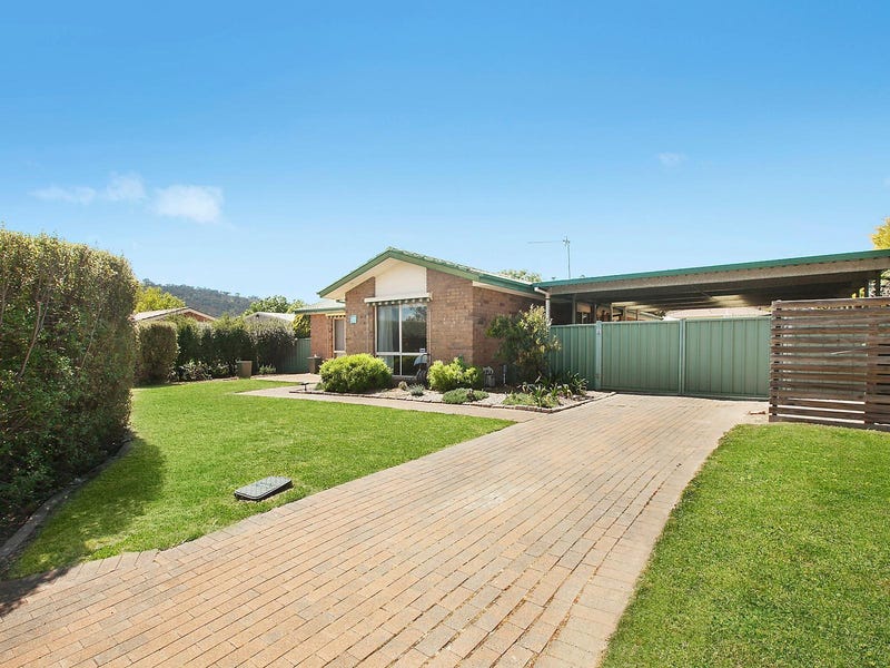 3 Bate Place, Banks, ACT 2906 Property Details