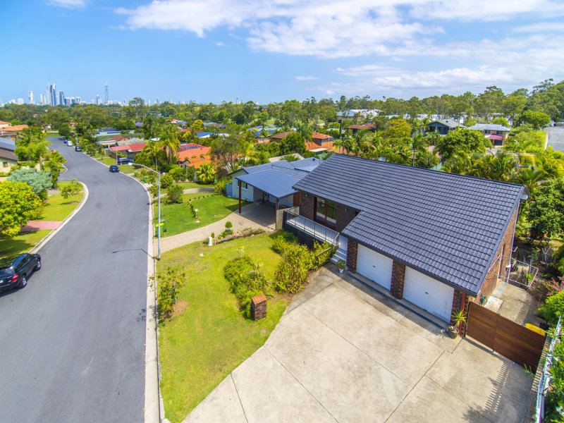 24 Allspice Drive, Ashmore, Qld 4214 Property Details