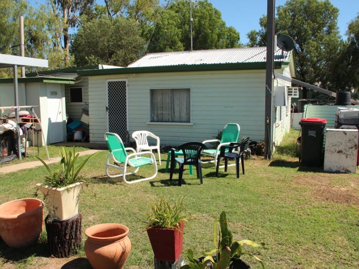 27 Burrell Street, Yelarbon, Qld 4388 Property Details