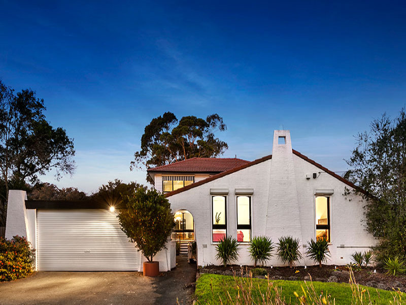 748 Yan Yean Road, Yarrambat, Vic 3091 Property Details