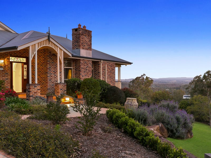 471 Gold Creek Road, Brookfield, QLD 4069