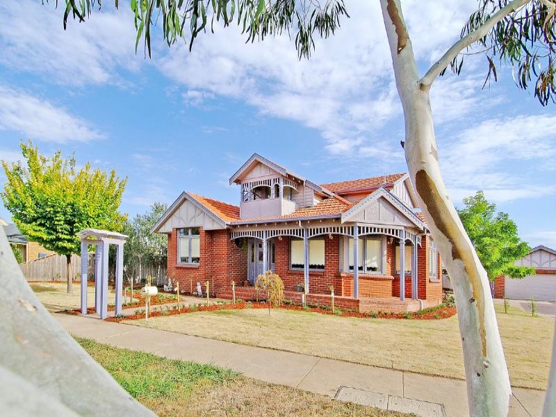 44 Woodstock Drive, Doreen, Vic 3754